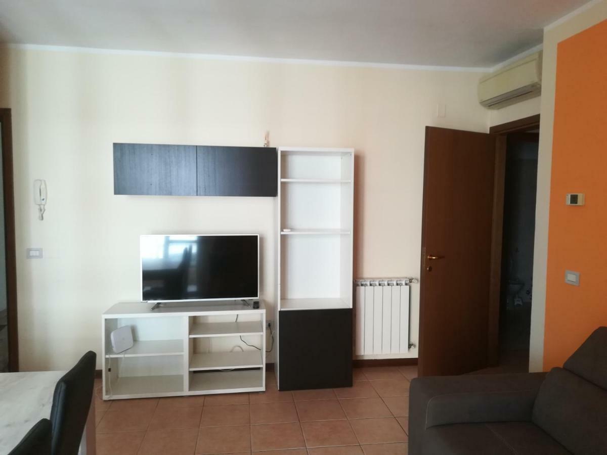 Bilocale Per Vacanze Ravenna Exterior foto